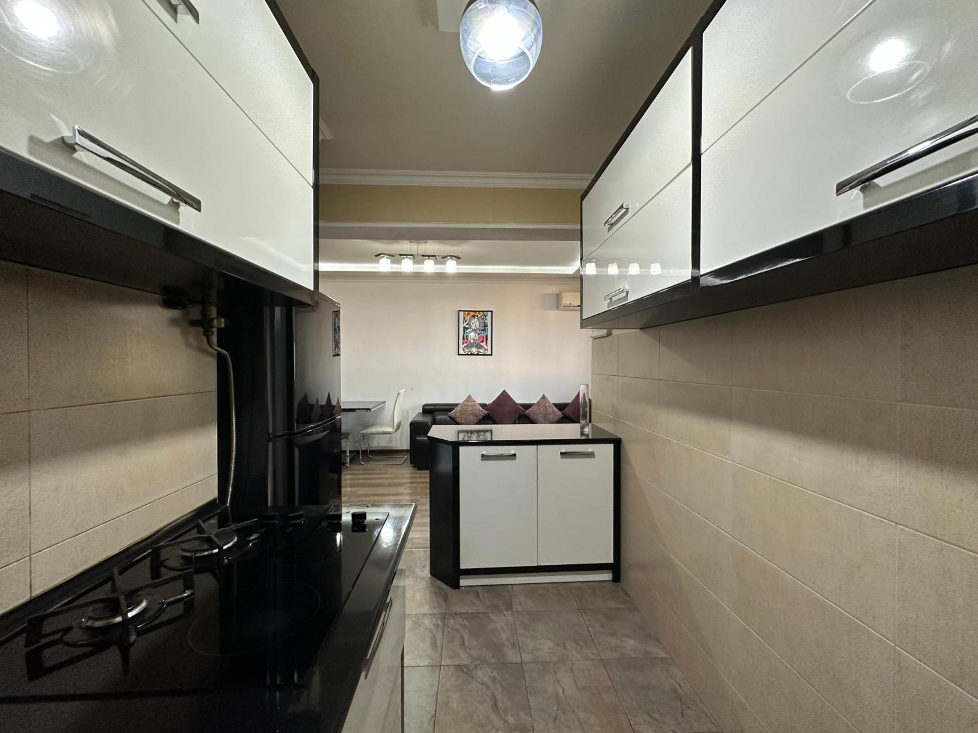 Yeznik Koghbatsi - Amiryan Crossroads 1 Bedroom Comfy Apartment With Balcony Ko100 Yerevan Exterior photo